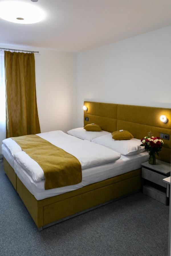 Wellness Hotel Edelweiss Liberec Exterior photo