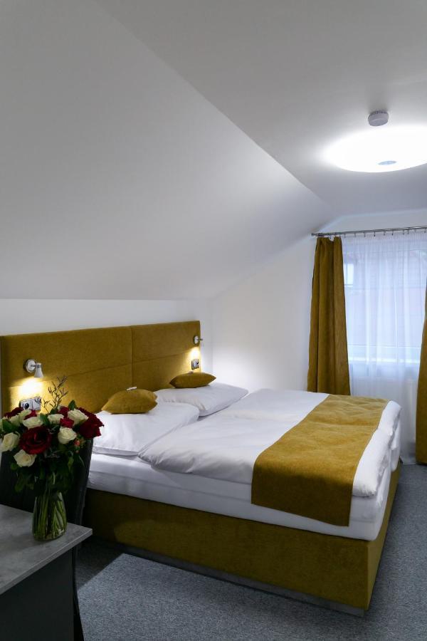 Wellness Hotel Edelweiss Liberec Exterior photo